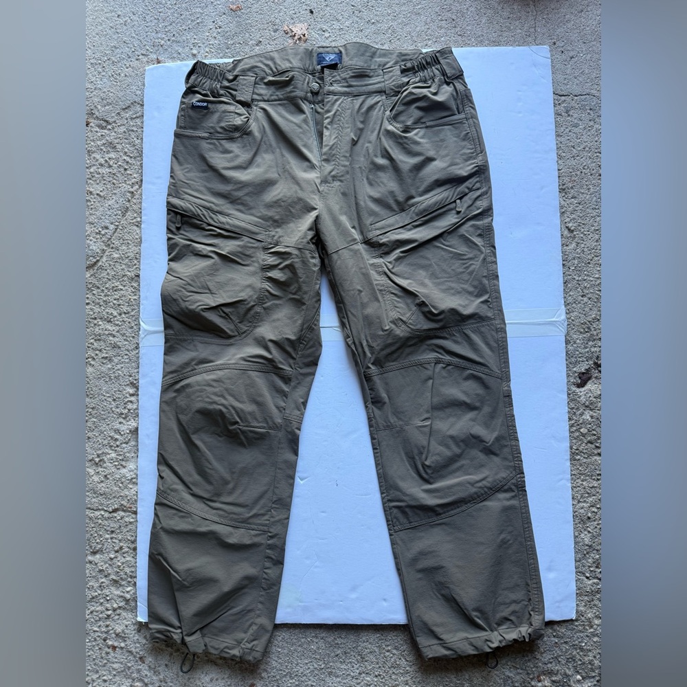 Men's tan Cargo Pants